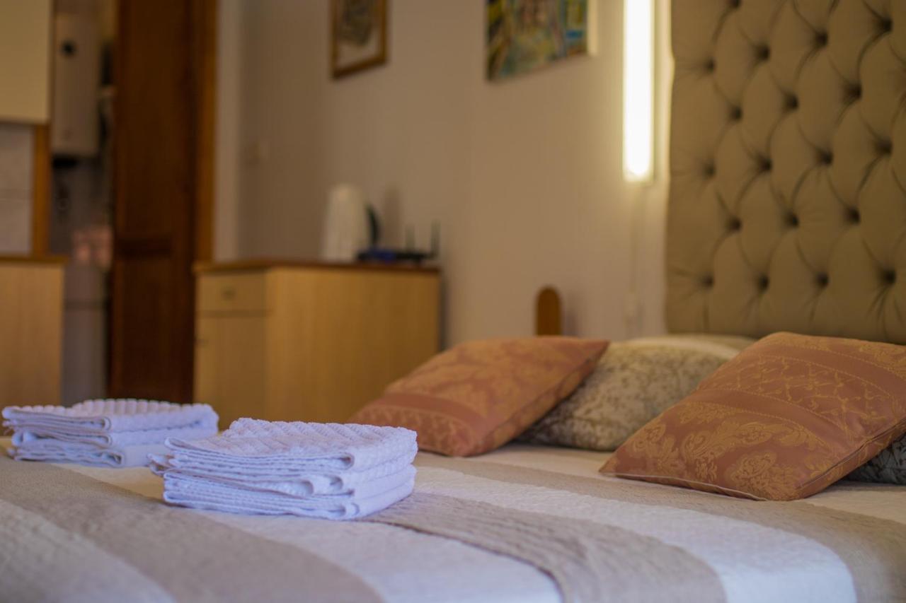 Apartmani Villa Kalinic 奈维斯 外观 照片